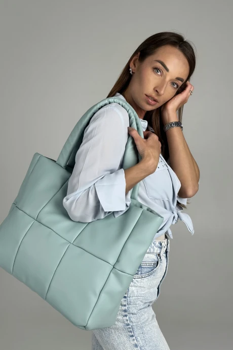 MT.Style 343156975