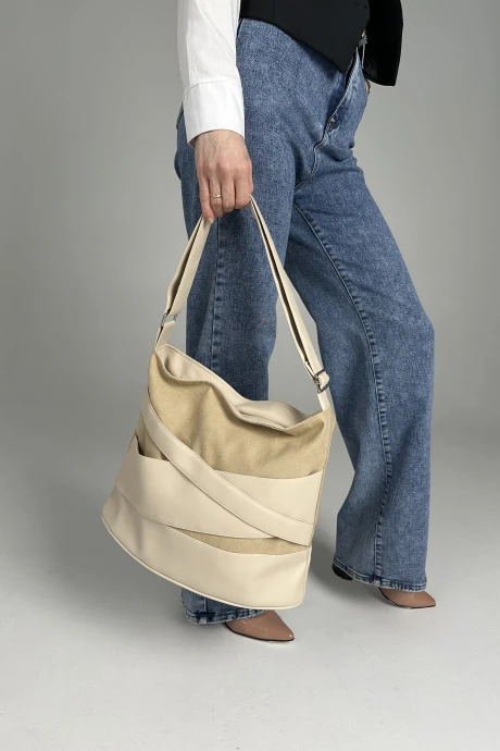 MT.Style 348622424