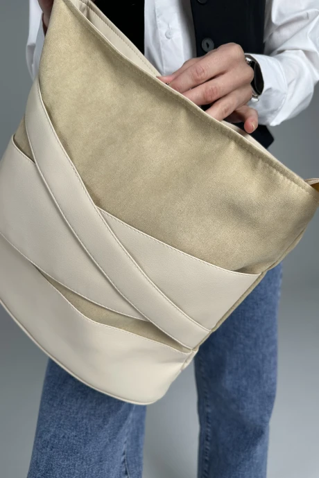 MT.Style 348622424